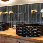Bed & Breakfast The Butchersfarm Ter Aar